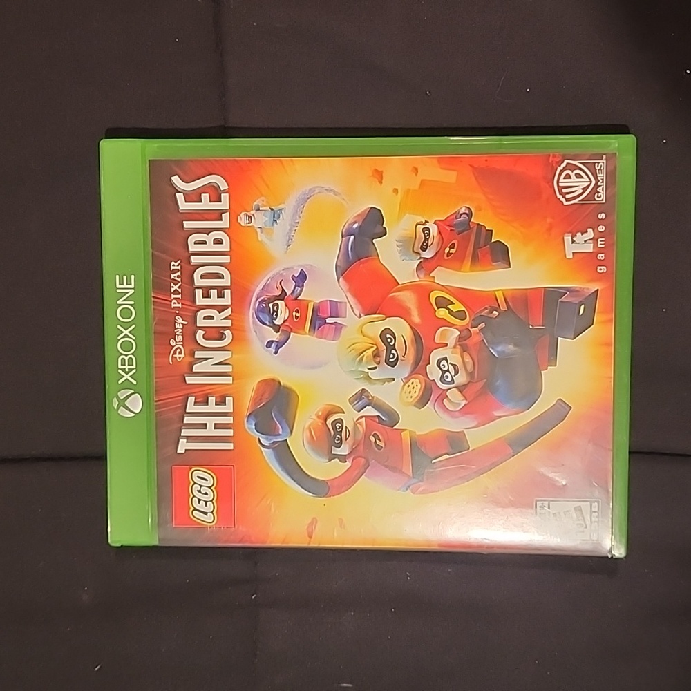 Like new XBOX ONE Lego The Incredibles Video Game